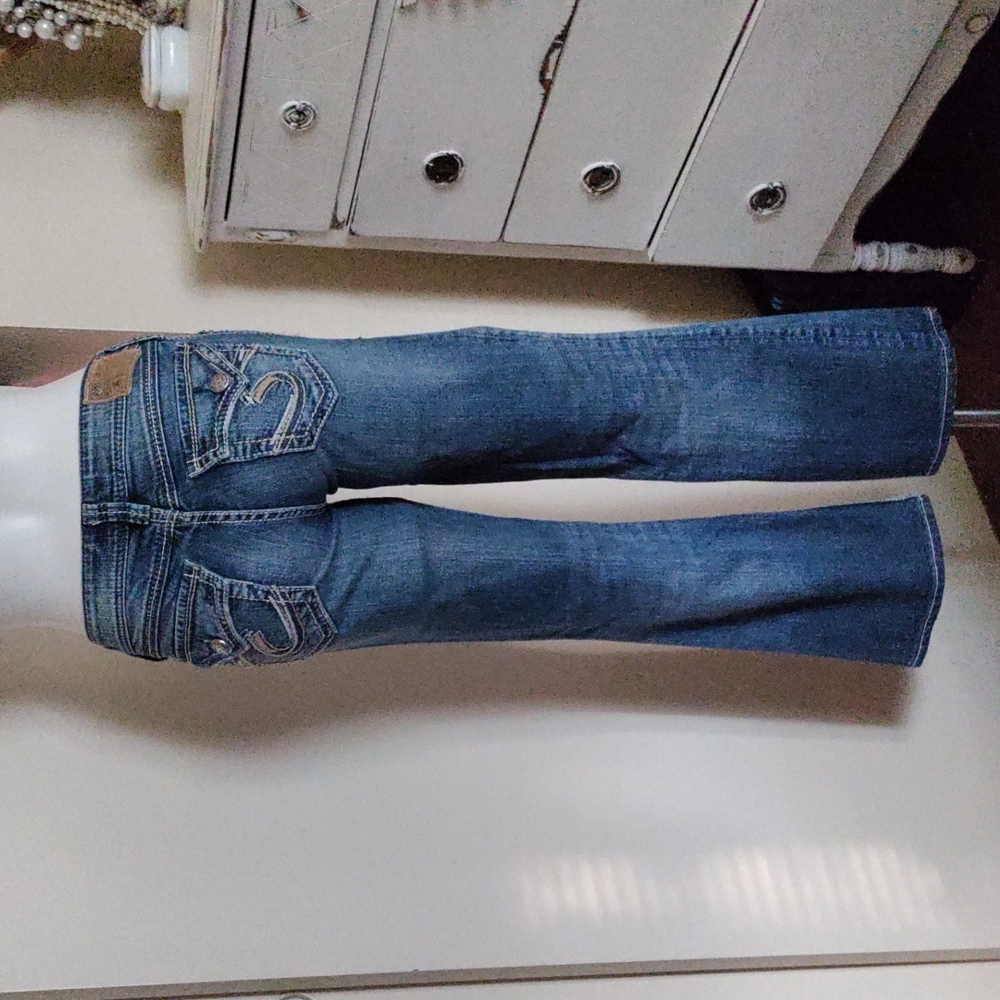 Silver Jean's - Picture 6 of 13
